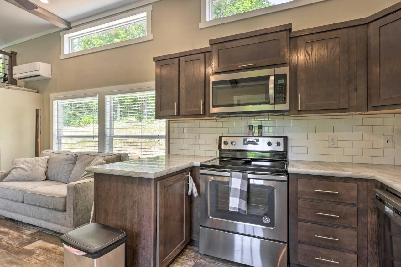 Branson Tiny Home On 52 Acres With Private Lake! Exterior photo