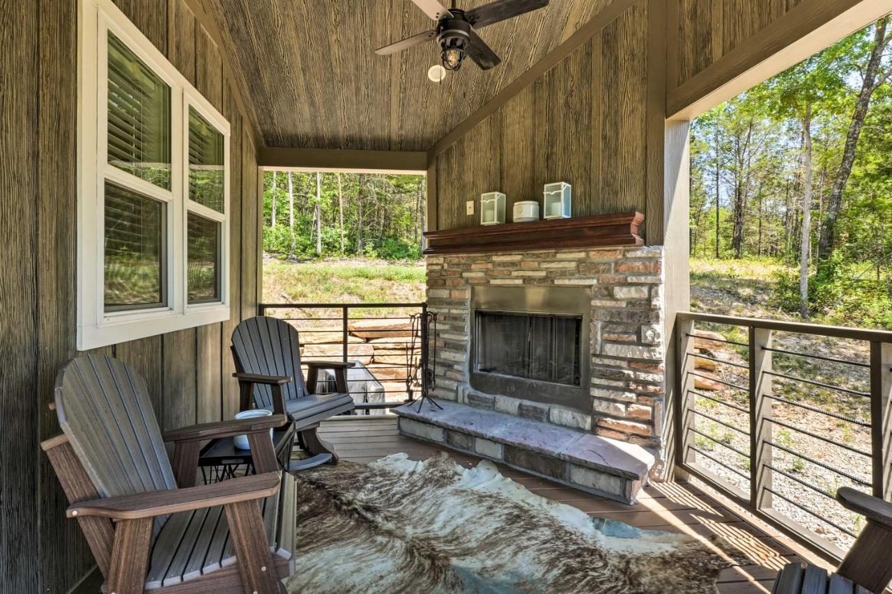 Branson Tiny Home On 52 Acres With Private Lake! Exterior photo