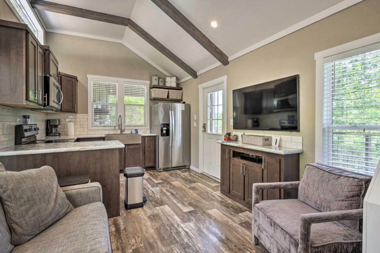 Branson Tiny Home On 52 Acres With Private Lake! Exterior photo